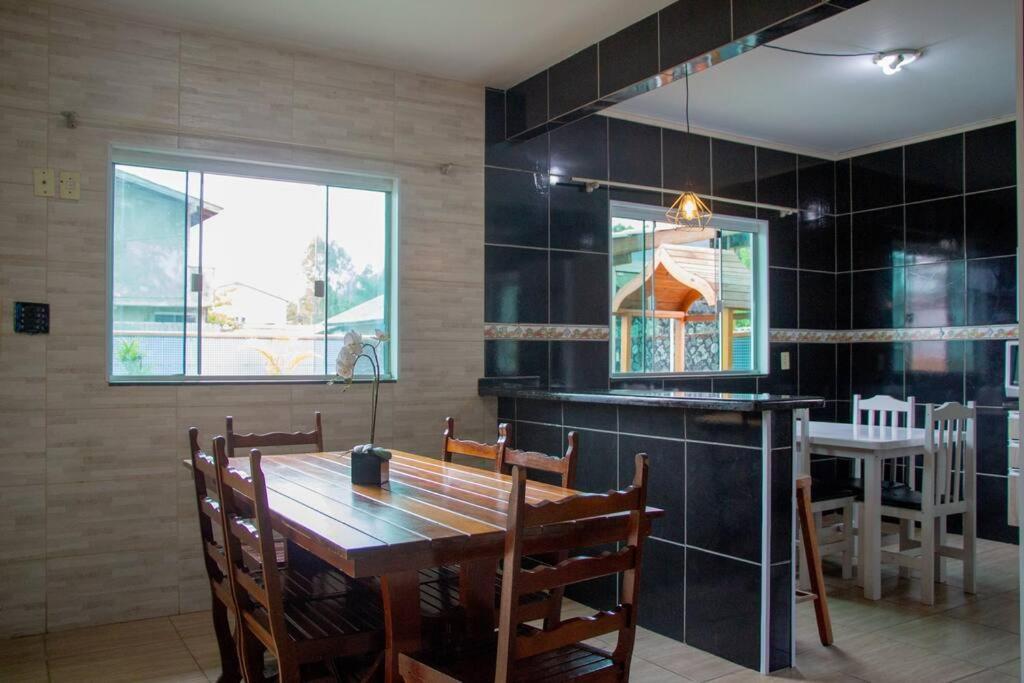 Casa Com Piscina No Sul Da Ilha 14 Pessoas Casa de férias *
